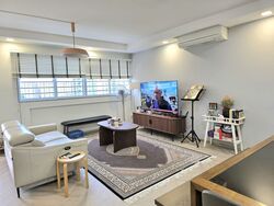 Blk 879 Tampines Spring (Tampines), HDB 4 Rooms #558830971